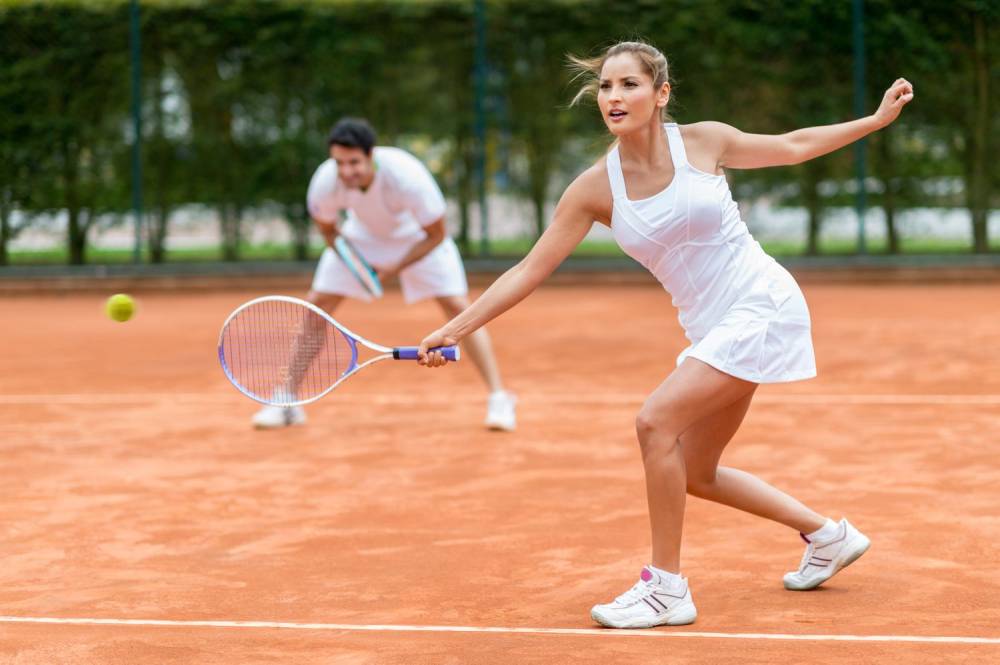 Are You Serious? Find tennis academies in Europe.